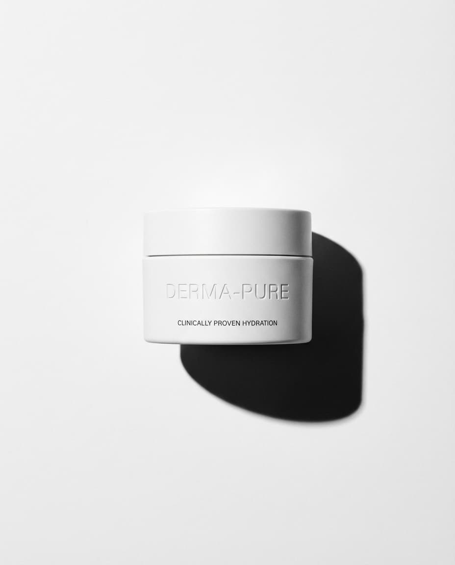 beauty product photography example 4 by Flyshot